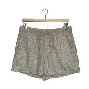 GAP Khakis‎  Shorts Size Medium Tan Cream Leopard Print Linen Cotton Blend Flowy